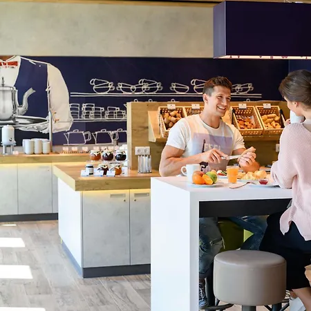Ibis Budget Bremen City Center-2
