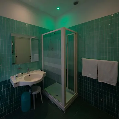 Hotel Re Enzo-3