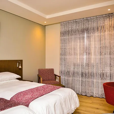 Crowne Plaza - Dar Es Salaam By Ihg-2