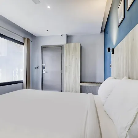 Sleek Townhouse Galexia Hotel And Resorts-2