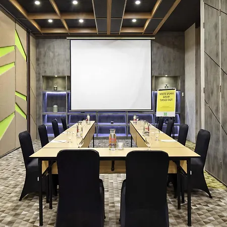 Ibis Styles Jakarta Simatupang-2