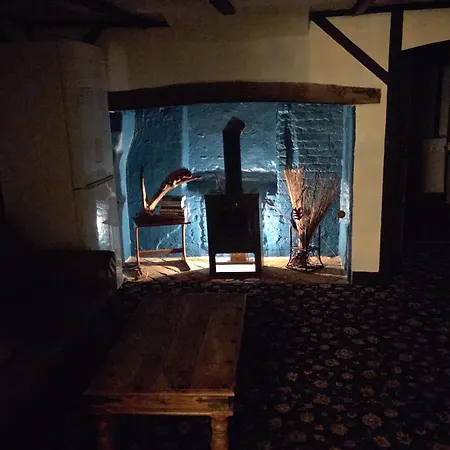 The Horse And Groom Guest House-3