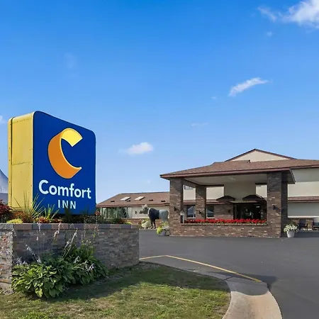 Comfort Inn Manistique-2