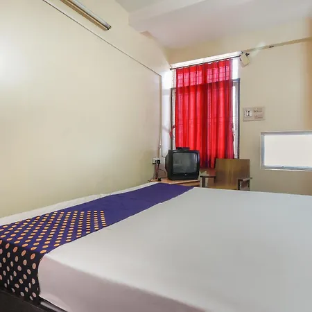 Spot On Thangam Lodge-2