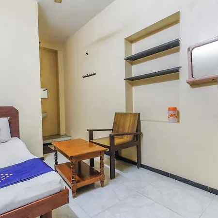 Spot On Thangam Lodge-3