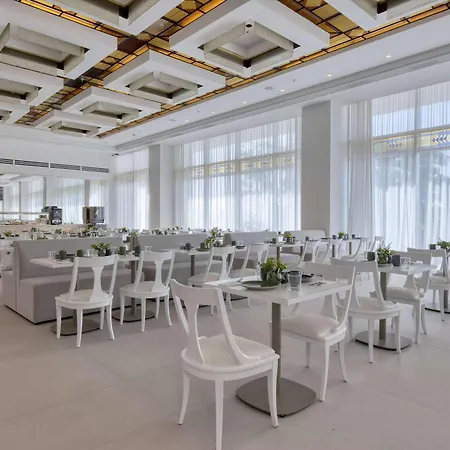 Mercure Patras Astir-3