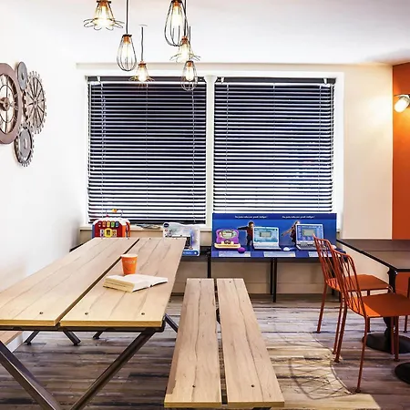 ibis Styles Paris Mairie De Clichy-2