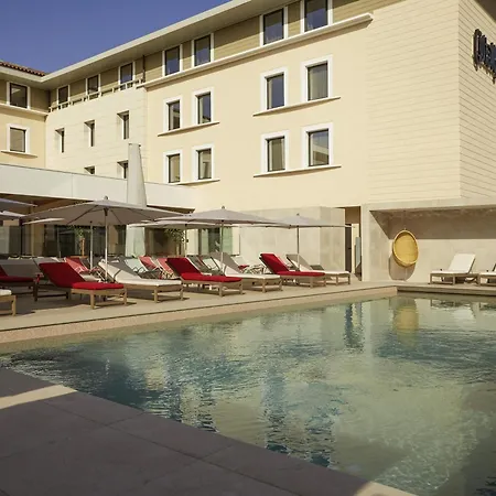 Mercure Avignon Tgv Hotel & Spa-3