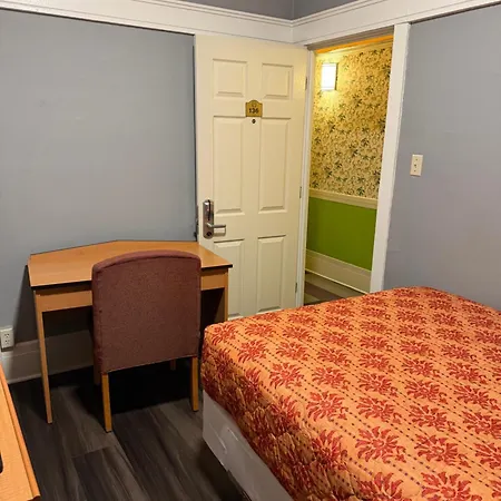 Layne Hotel-3