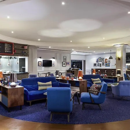 Novotel London Stansted Airport-2