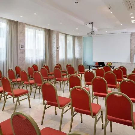 Mercure Rimini Lungomare-2