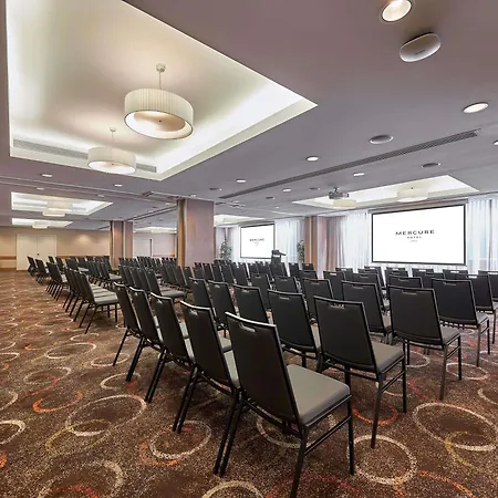 Mercure Perth-2