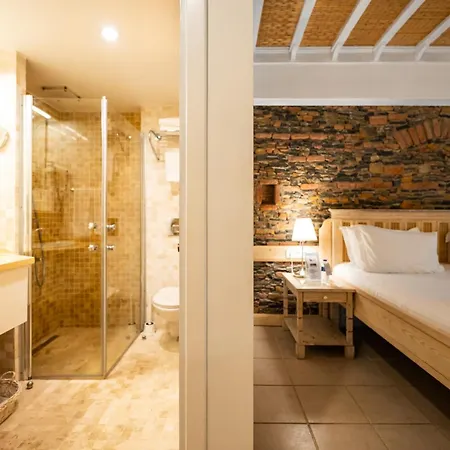 El Vino Hotel & Suites-2