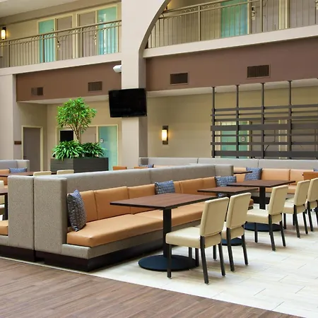 Embassy Suites By Hilton Seattle Bellevue-2