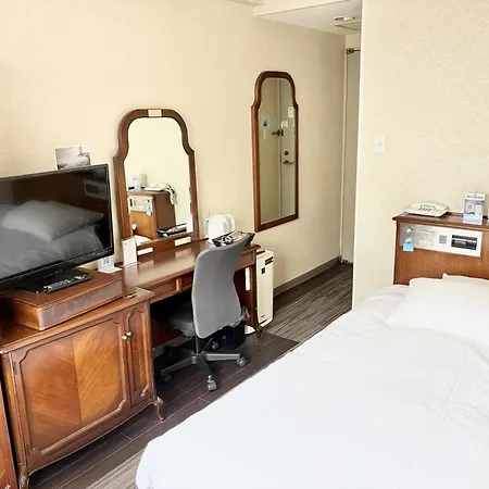Hotel Claiton Shin-Osaka-3