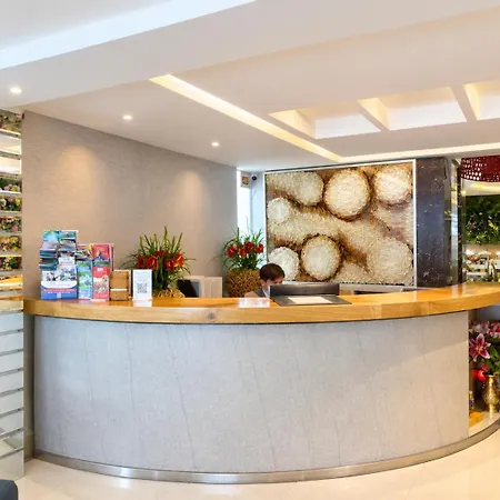A&Em - The Petit Hotel-3