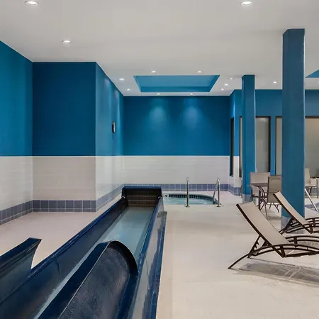 Hampton Inn By Hilton Kamloops-3