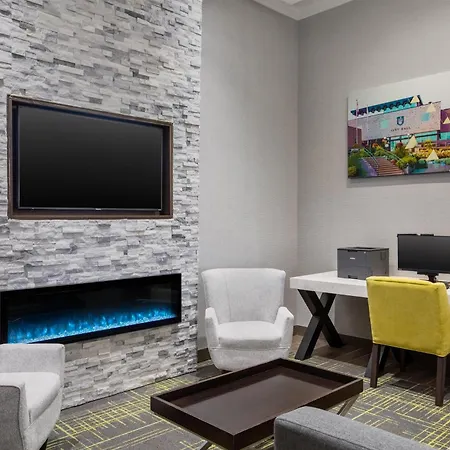 Hampton Inn By Hilton Kamloops-2