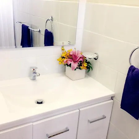 Paradise Court Holiday Units-2