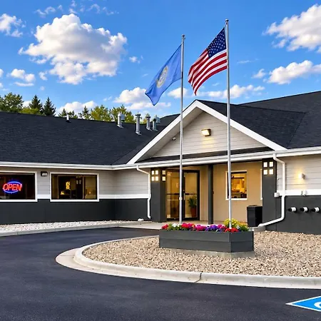 Super 8 By Wyndham Hot Springs-3