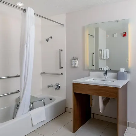 Holiday Inn Express Hotel & Suites Medford-Central Point By Ihg-3