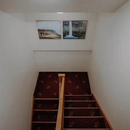 Hotel Husavik-3