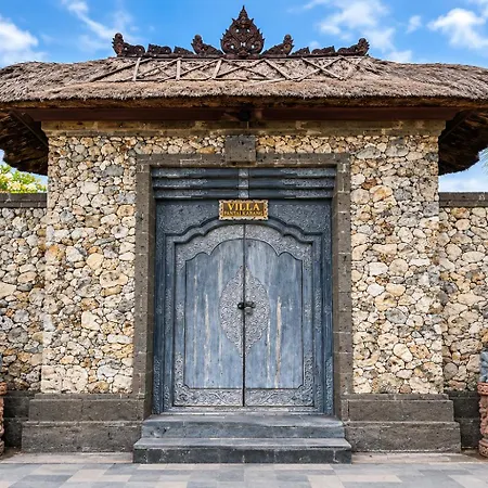 Villa Pantai Karang-3
