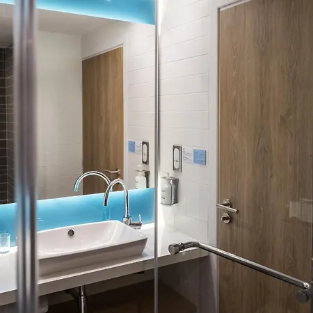 Holiday Inn Express - Nice - Grand Arenas By Ihg-2
