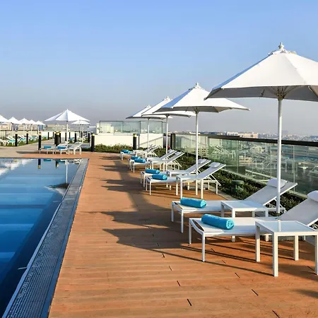 Grand Mercure Dubai City-2