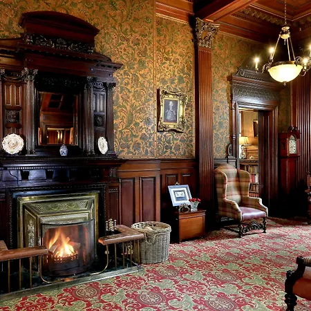 Macdonald Norwood Hall Hotel-3
