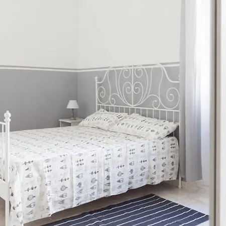 Domus Merulana Bed And Breakfast-2