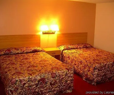 Pelican Motel Niagara Falls-2