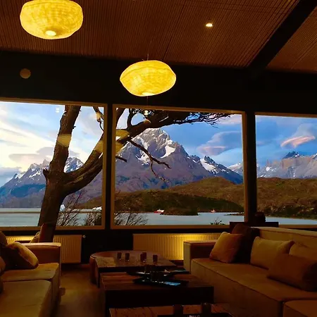 Hotel Lago Grey-2