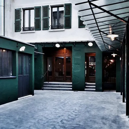 Urban Style Hotel Des Carmes-3