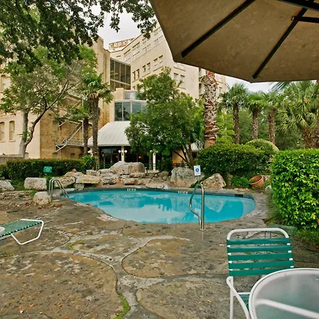 The Crockett Hotel-3