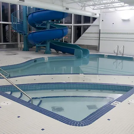 St. Albert Inn & Suites-3