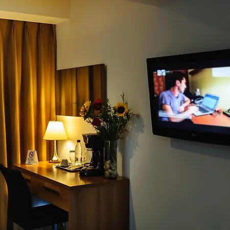 Hotel Alex Caracas-2