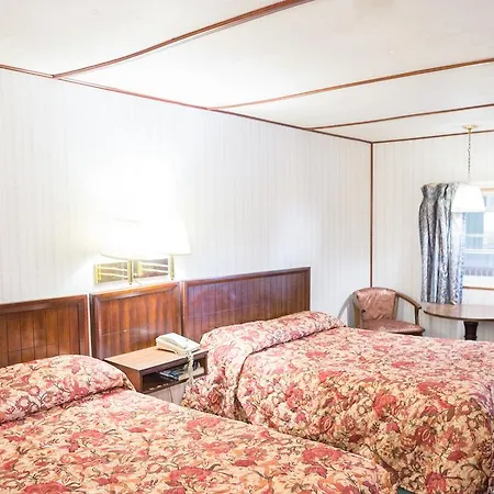 Dutch Treat Motel-3