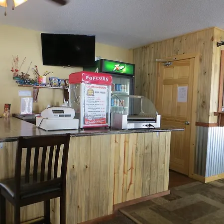 Gold Country Inn-3