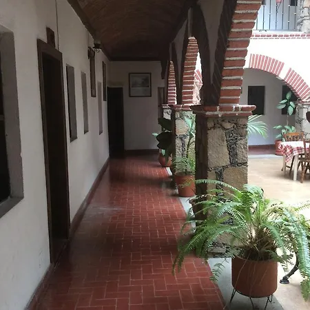 Hotel Molino Del Rey-3