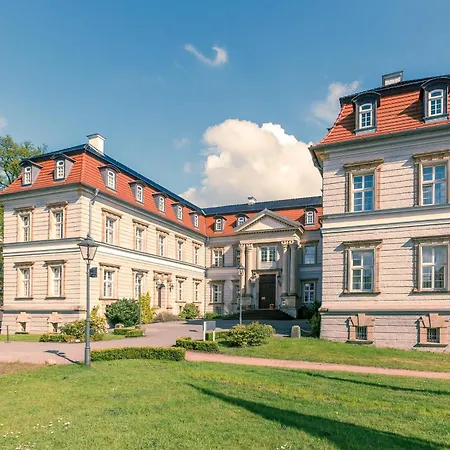 Sunday Hotel Schloss Neustadt Glewe-2