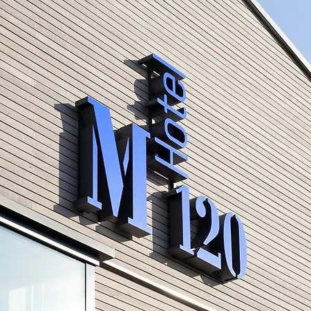 Hotel M120-3