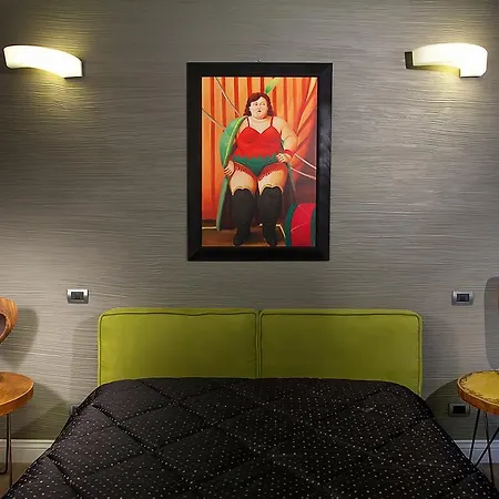 Ferrari Suite-3
