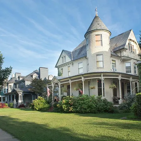 10 Clarke-3