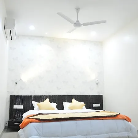 Hotel City Home-3