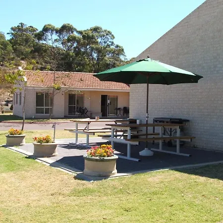 Harbourside Motel-3