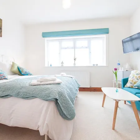Padstow Bed & Breakfast-3