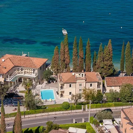 Hotel Baia Dei Pini-3