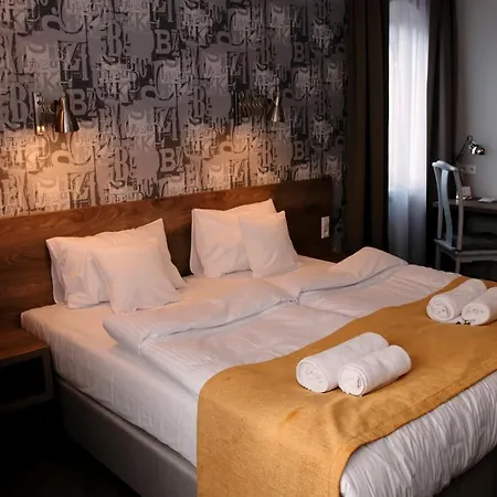 Marcopolo House-2