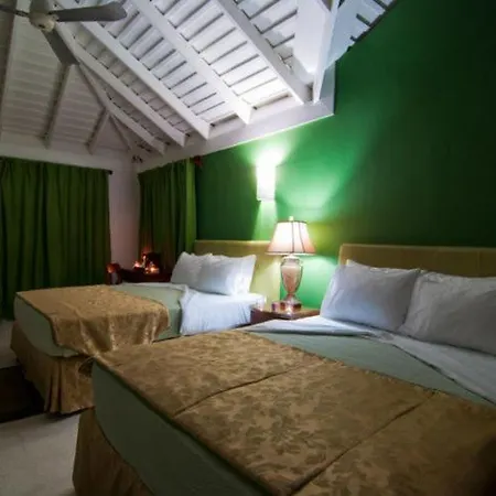 Mynt Retreat Bed & Breakfast-3